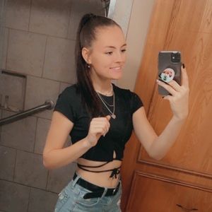 Meet your Posher, Haley